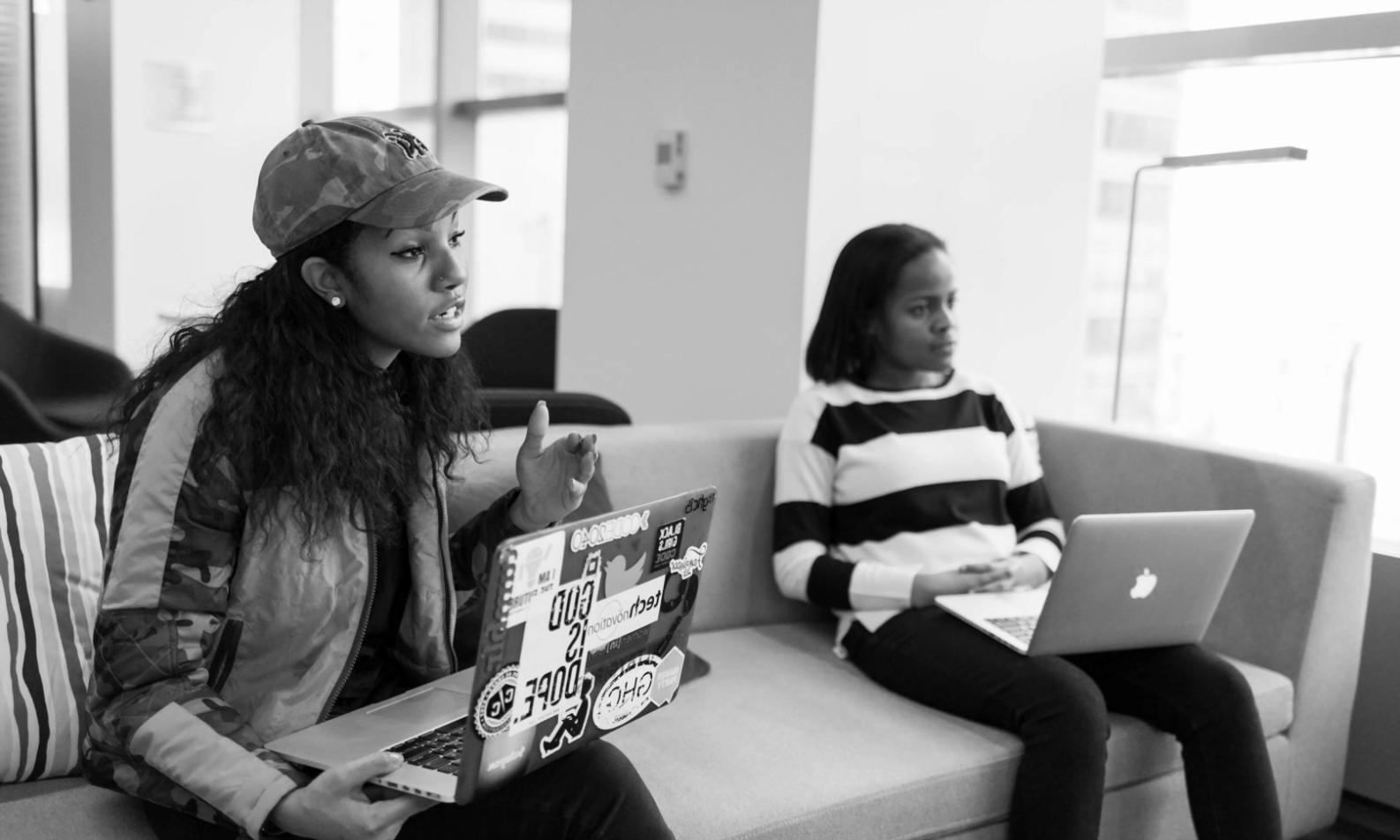 Sesión de trabajo con código y visualizaciones de modelos predictivos